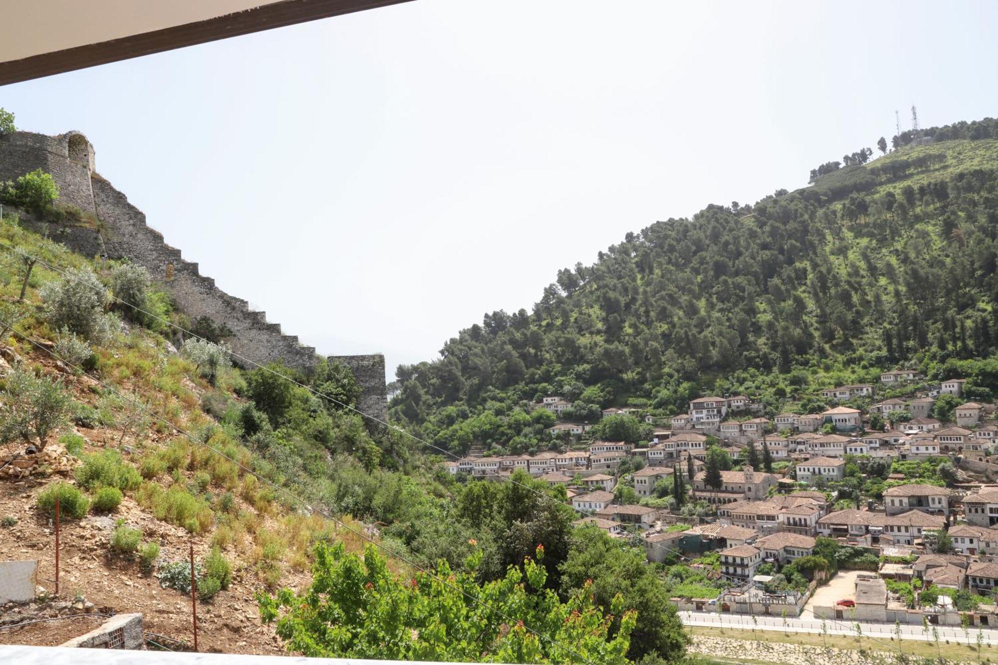 Vila Luen เบราท ภายนอก รูปภาพ